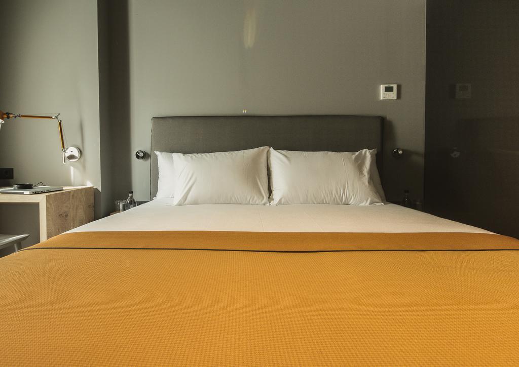 Yurbban Trafalgar Hotell
